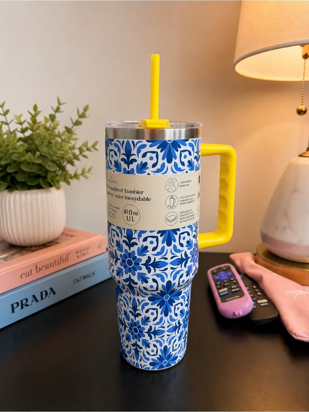 40 oz Blue Floral insulated Tumbler New with Tags